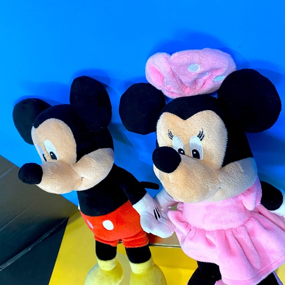 DISNEY BABIES MICKEY MOUSE & MINNIE MOUSE PLUSH RATTLE INSIDE CRINKLE BOW & EARS - Picture 8 of 14
